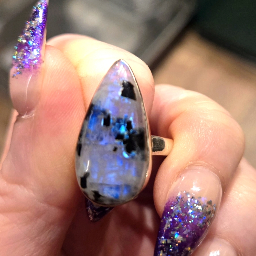 Moonstone and quartz sterling silver ring 6.5